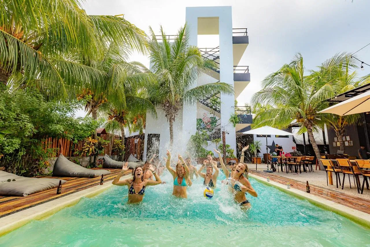 **  Che Holbox Hostel & Bar Adults Only Mexico