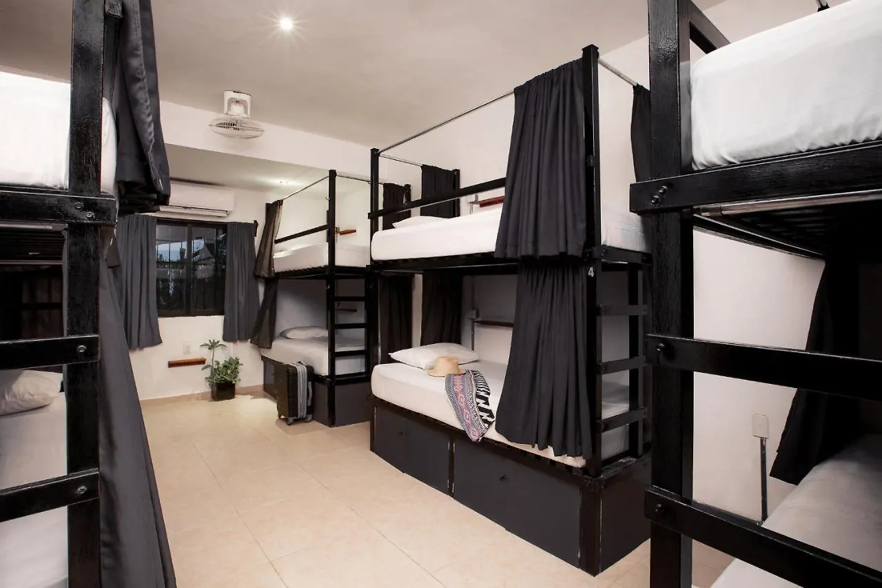 Che Holbox Hostel & Bar 0*, Isla Holbox