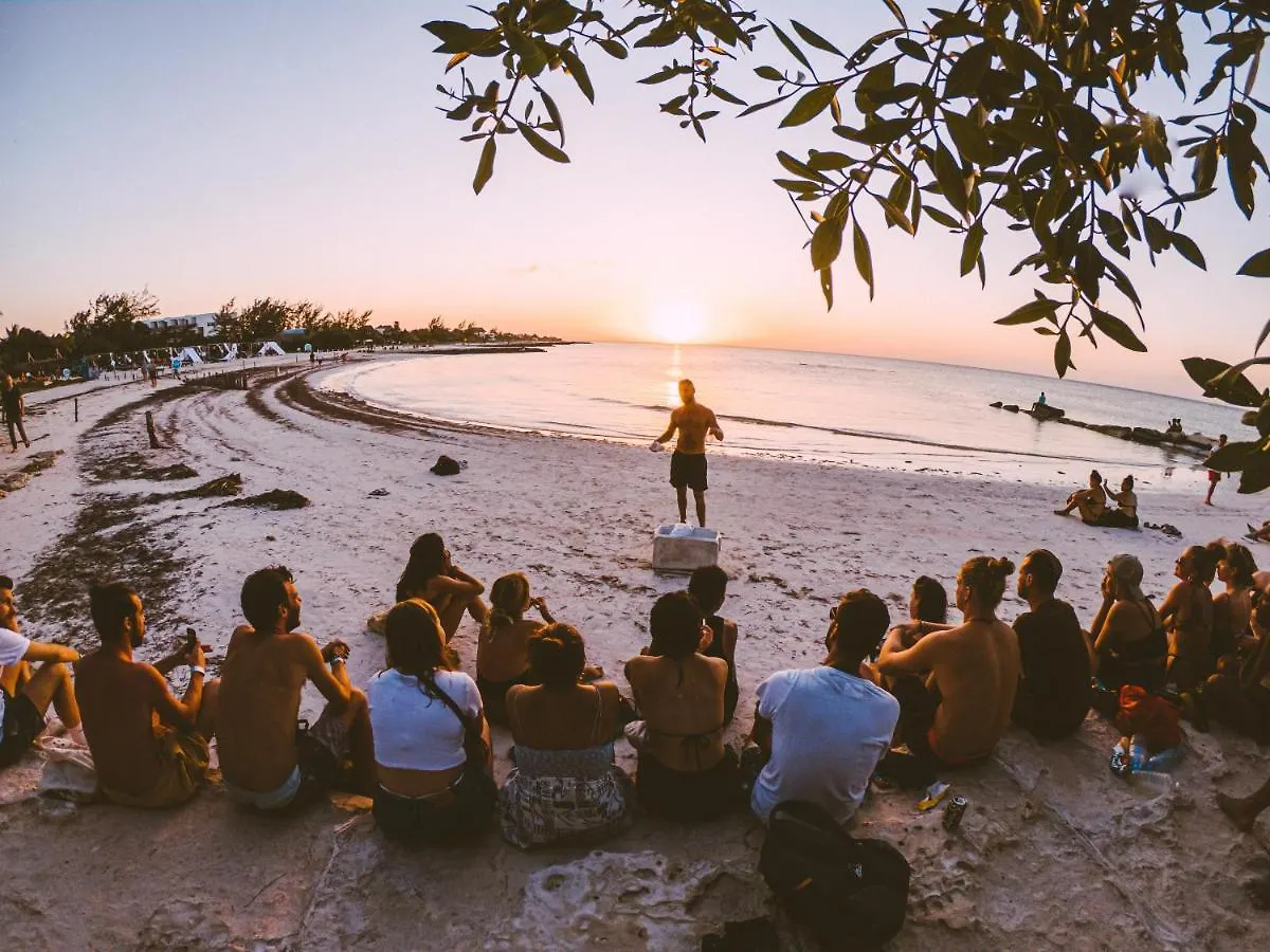 Che Holbox Hostel & Bar Adults Only